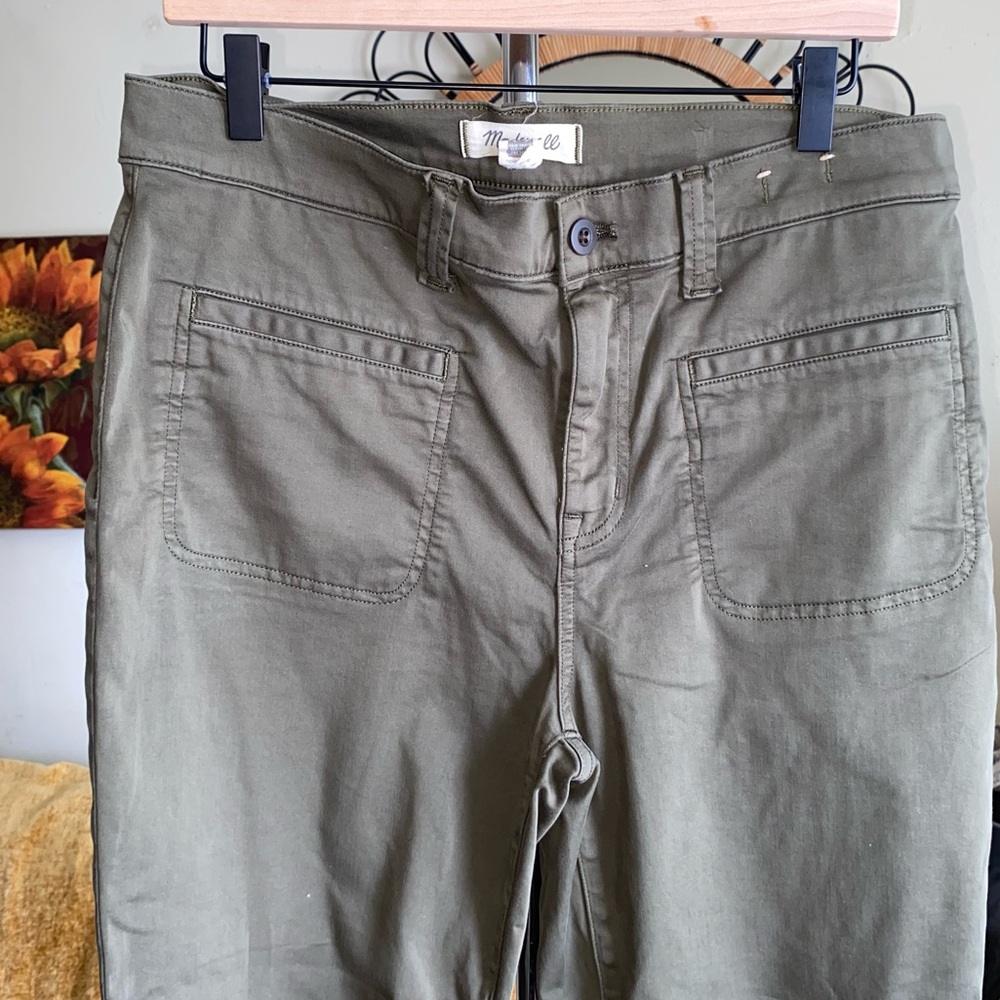 Madewell Mid-Rise Kick Out Jeans Olive Green Size 31 - Picture 3 of 17